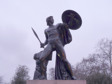 Achilles_Statue,_Hyde_Park_in_March_2011.jpg