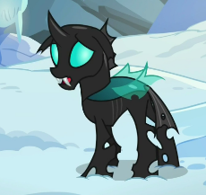 1229773__safe_screencap_thorax_the times they are a changeling_changeling_sad_solo.png